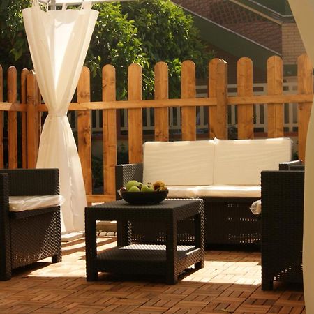 Vegan Inn Airport - Adults Only - Late Check In Fiumicino Exterior photo