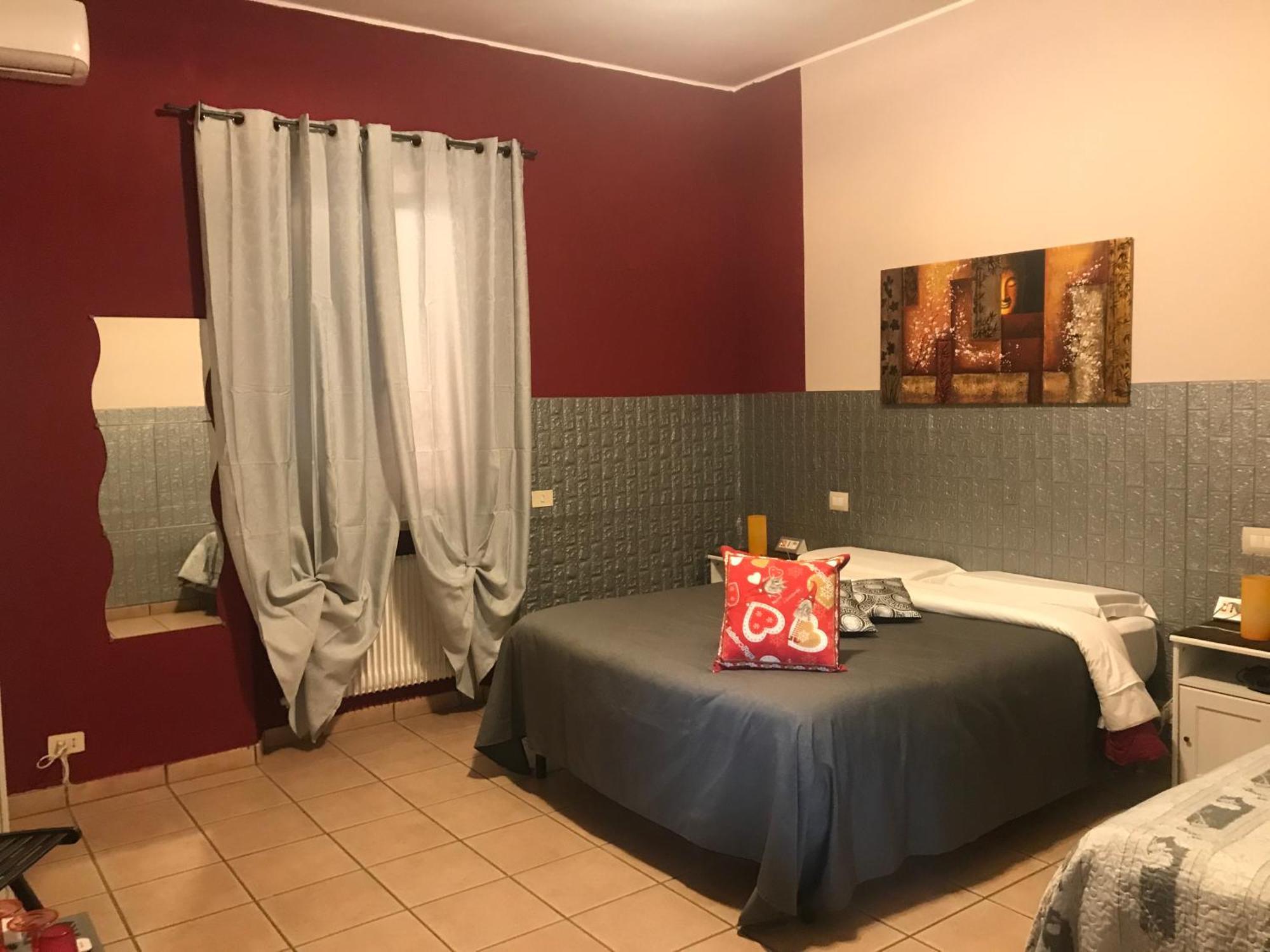 Vegan Inn Airport - Adults Only - Late Check In Fiumicino Exterior photo