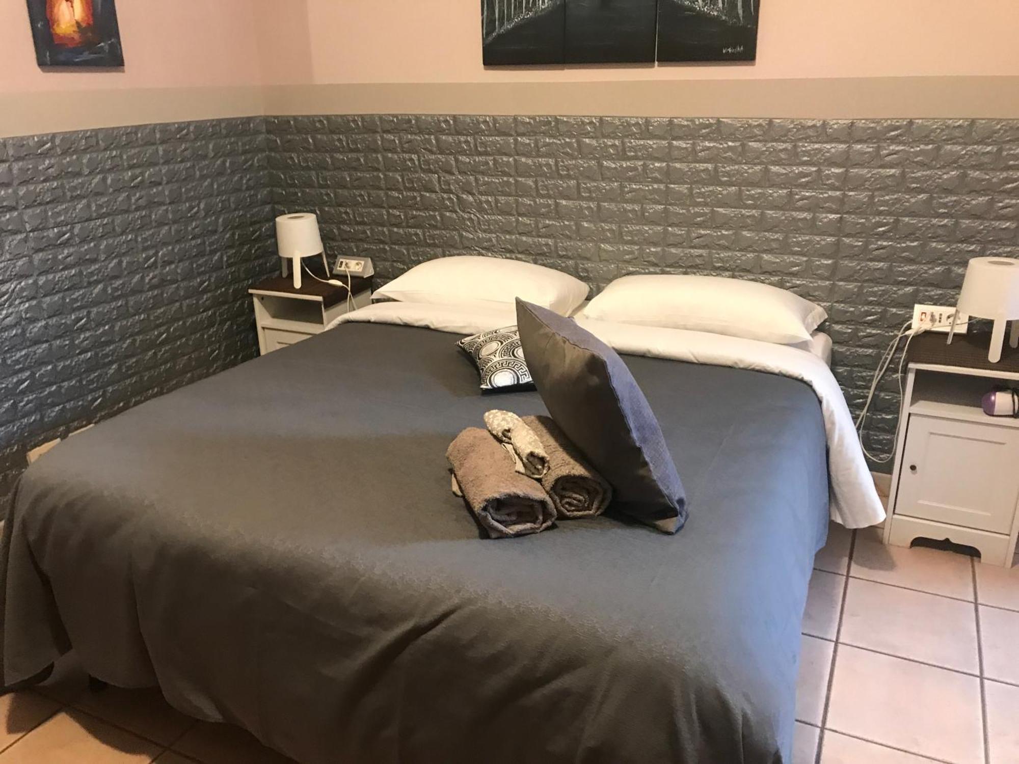 Vegan Inn Airport - Adults Only - Late Check In Fiumicino Exterior photo